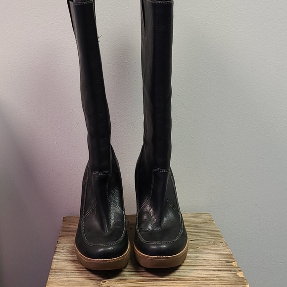 KORS Michael Kors Black Leather Wedge Boots 10 - Picture 2 of 14